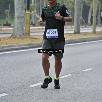 Runner Photo 8166619