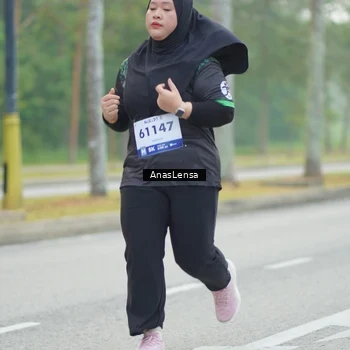Runner Photo 8166679