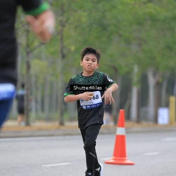 Runner Photo 8166682