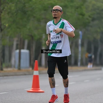 Runner Photo 8166694