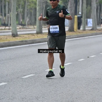 Runner Photo 8166696