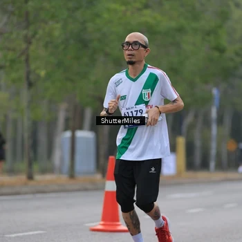 Runner Photo 8166697