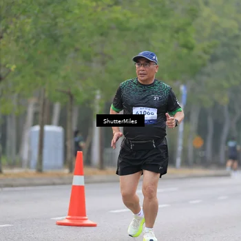 Runner Photo 8166704