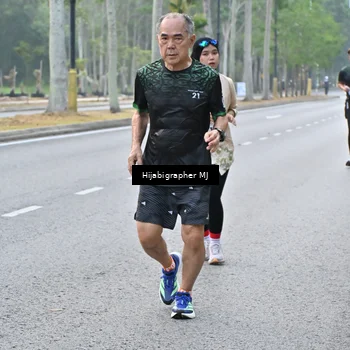 Runner Photo 8166723