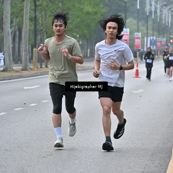 Runner Photo 8166756