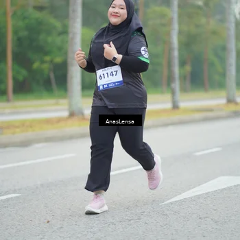 Runner Photo 8166765
