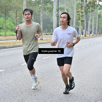 Runner Photo 8166786