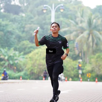 Runner Photo 8166804