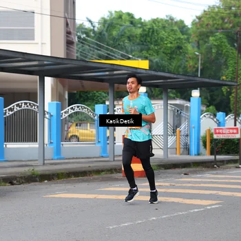 Runner Photo 8166810