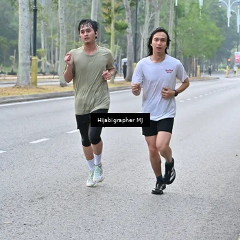 Runner Photo 8166865
