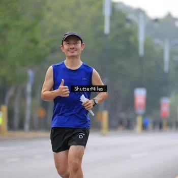 Runner Photo 8166873