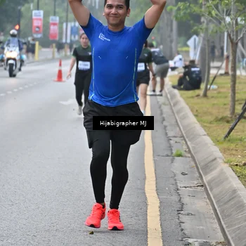 Runner Photo 8166878