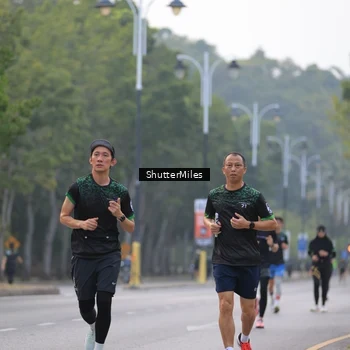 Runner Photo 8166881