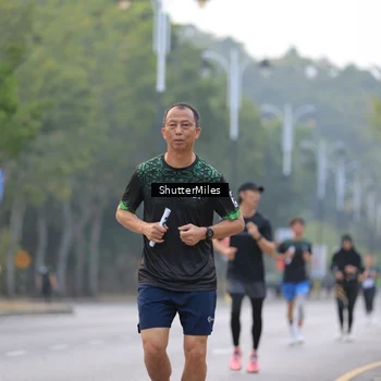 Runner Photo 8166894