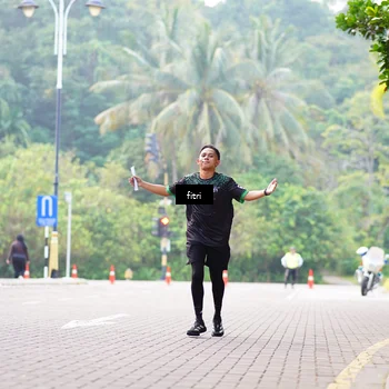 Runner Photo 8166896