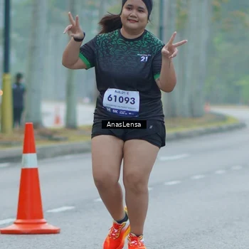 Runner Photo 8166905