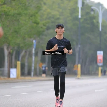 Runner Photo 8166906