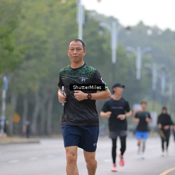 Runner Photo 8166911