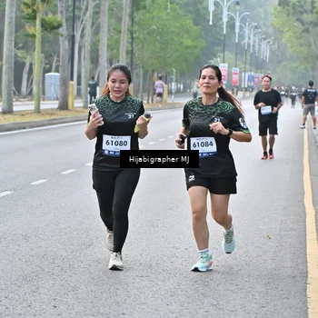 Runner Photo 8166912