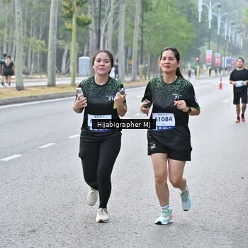 Runner Photo 8166920