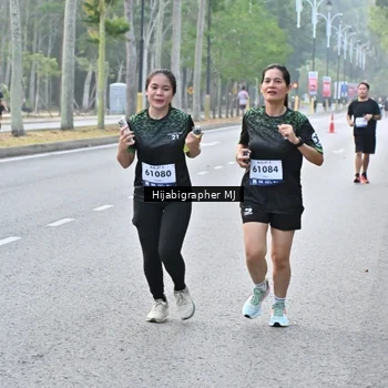 Runner Photo 8166921