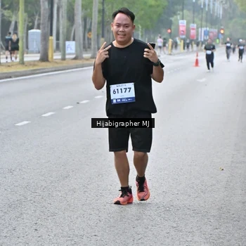 Runner Photo 8166937