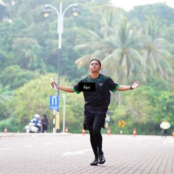 Runner Photo 8166995
