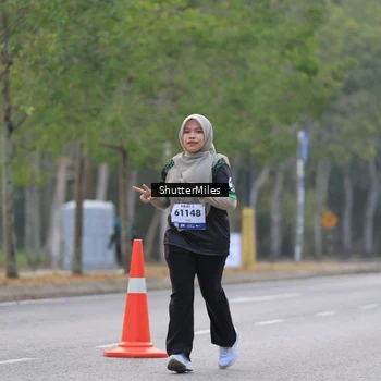 Runner Photo 8166999