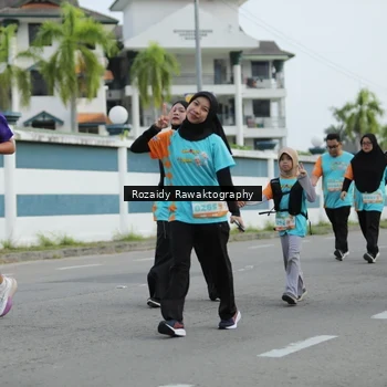 Runner Photo 8167010