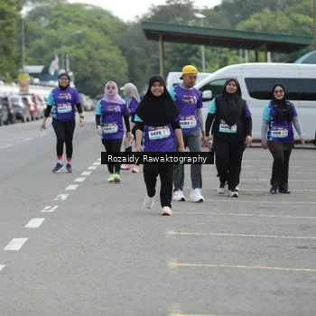 Runner Photo 8167011