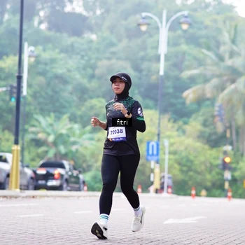 Runner Photo 8167135