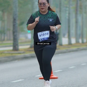 Runner Photo 8167151