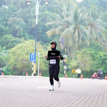 Runner Photo 8167240