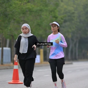 Runner Photo 8167243
