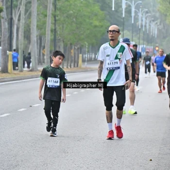 Runner Photo 8167290