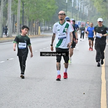 Runner Photo 8167294