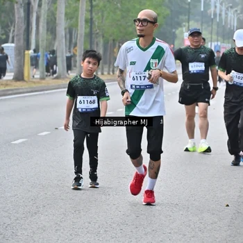 Runner Photo 8167300