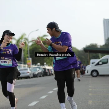 Runner Photo 8167340