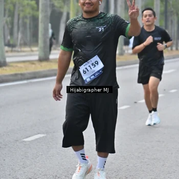 Runner Photo 8167399