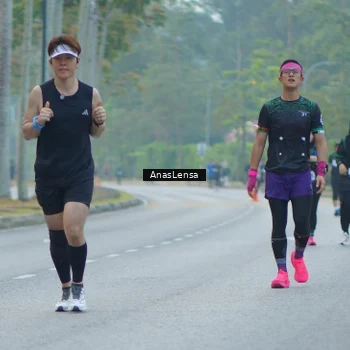 Runner Photo 8167408