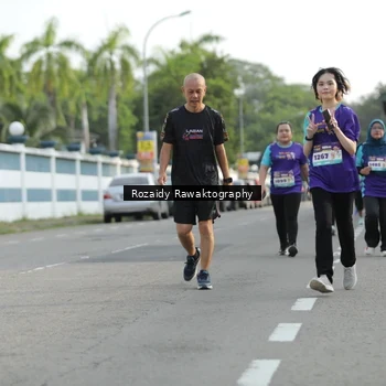 Runner Photo 8167436