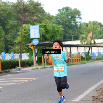 Runner Photo 8167498