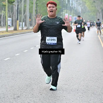 Runner Photo 8167812