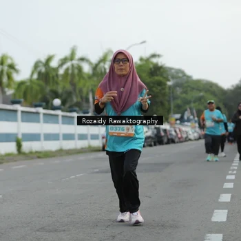 Runner Photo 8167861