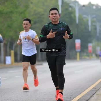 Runner Photo 8167943