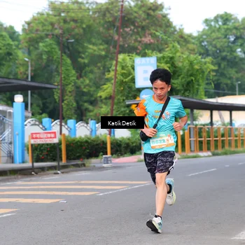 Runner Photo 8167976