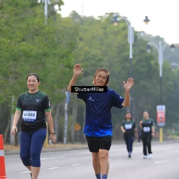 Runner Photo 8167997