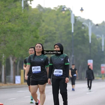 Runner Photo 8168031