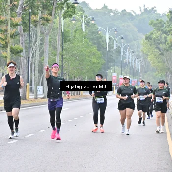 Runner Photo 8168206