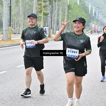 Runner Photo 8168301